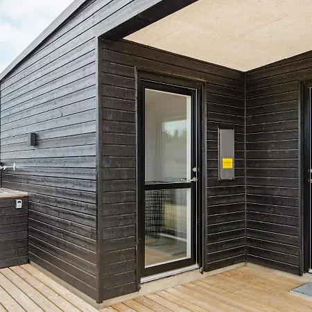 10 Person In N Rre Nebel Holiday home